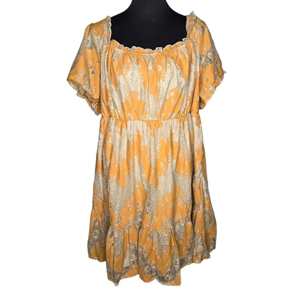 Torrid Mini Two Tone Lace Tiered Babydoll Dress - Picture 2 of 3